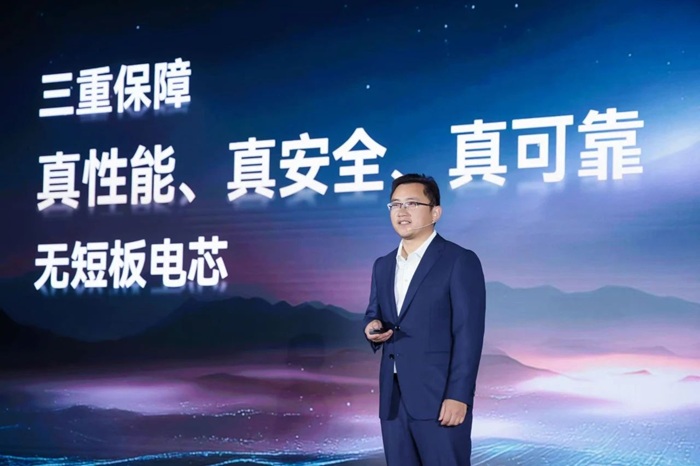 真·587Ah量产 vs 假·参数泡沫：宁德时代“真实能量”重塑行业标准