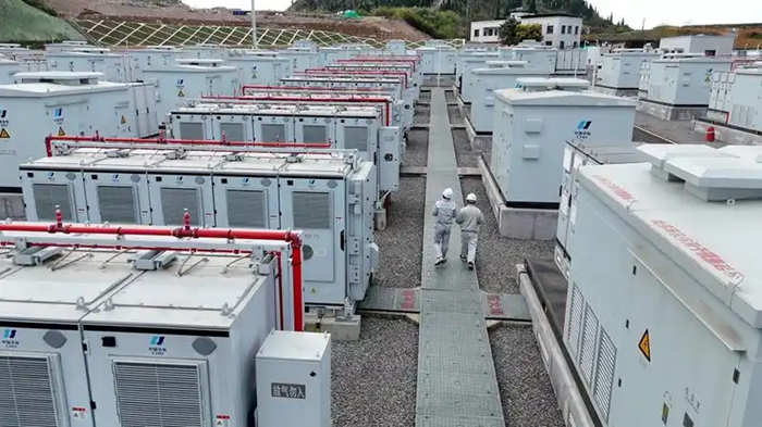 贵州省首个构网型储能示范项目成功并入南方电网